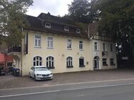 Gepflegtes Mehrfamilienhaus mit drei Wohneinheiten und einer Gastromiefläche in GT-Hollen! - Gütersloh