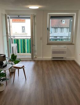 Exklusive, modernisierte 3-Raum-Wohnung mit gehobener Innenausstattung mit Balkon in Nürnberg - Nürnberg