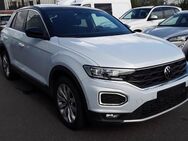 VW T-Roc, 1.5 TSI Sport RKam Le, Jahr 2021 - Rüsselsheim