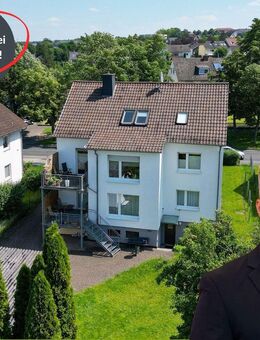 3-Familienhaus mit großem 1600m2 Garten in Lohfelden - Lohfelden