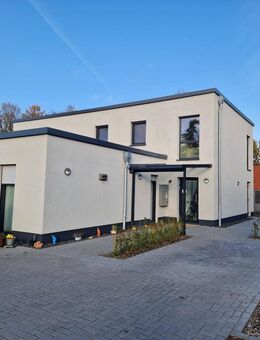 reizvolle Erdgeschosswohnung mit Terrasse im Zentrum von Barßel - Barßel