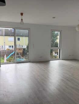 sonnige Eigentumswohnung mit Einbauküche in Mainz - Mainz