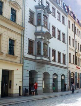 +++ 2 Raumwohnung, Aufzug und Balkon in der Hainstraße +++ - Leipzig