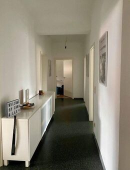 Helle 4-ZKB Wohnung in Saarbrücker City - Saarbrücken