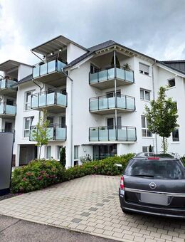 Kapitalanlage: Moderne 2,5-Zimmer-Wohnung im betreuten Wohnen in Pfalzgrafenweiler - Pfalzgrafenweiler