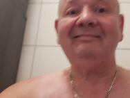 Reifer sehr Lüsterner Mann 58, sucht überregional alleinstehende Zierliche Vollbusige Junge Sie zw.23-35 für langfristige Erotische Affäre/ Freundschaft - Erfurt