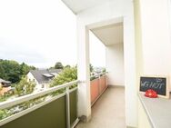 Attraktive 3-Raum-Wohnung mit Balkon! Kautionsfrei! - Hohenstein-Ernstthal