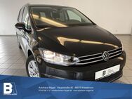 VW Touran, 1.5 Highline, Jahr 2023 - Kressbronn (Bodensee)