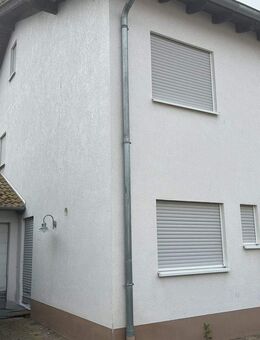 Modere Doppelhaushälfte in begehrter Lage - Mackenbach