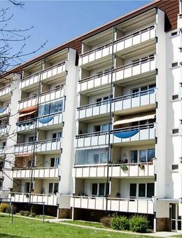 Im ersten Obergeschoss mit großem Balkon... - Prenzlau