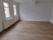 Großzügige 2-Zimmer-Wohnung in Saalfeld - Zentrum - Saalfeld (Saale)