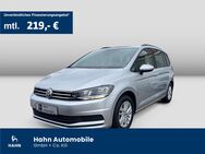 VW Touran, 2.0 TDI Comfortline, Jahr 2020 - Göppingen