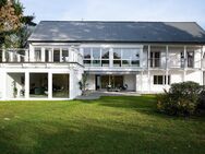 Exklusive Villa in Bad Homburg: Wohnen in einer der begehrtesten Lagen - Bad Homburg (Höhe)