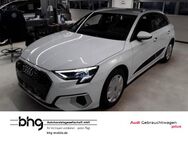 Audi A3, Sportback Advanced A3 30 TFSI Sportback, Jahr 2024 - Freiburg (Breisgau)