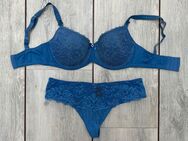 BH-Set von Hunkemöller mit String Gr. 75F hellblau - Kassel