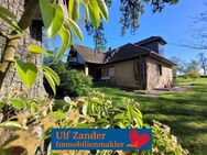 Zweifamilienhaus in Bad Bodenteich, mit 3.094 m² Grundstück (Bauland für ein weiteres Haus) - Bad Bodenteich
