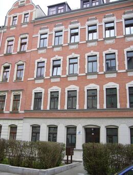Schau mal hier !!!!!! kleine Wohnung mit Laminat und Balkon im Herzen des Chemnitzer Kaßbergs - Chemnitz