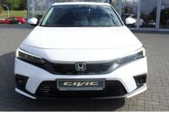 Honda Civic, 2.0 e HEV Hybrid Advance, Jahr 2022 - Naumburg (Saale)