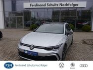 VW Golf, 2.0 l TDI R-Line, Jahr 2024 - Rostock