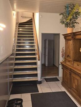 Vielseitiges Mehrfamilienhaus in Sehnde-Höver - teilvermietetes Renovierungsobjekt mit Potenzial - Sehnde