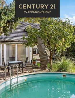 Klein, fein und mit Charakter - gepflegtes EFH mit Pool, Doppelgarage und Baureserve in Alt-HSH - Berlin