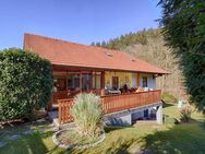 Ein Paradies im Grünen - Freistehendes Einfamilienhaus mit Einliegerwohnung in naturverbundener Lage - Wartenberg (Bayern)