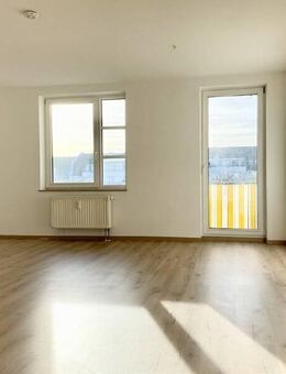 Wohlfühlen in Chemnitz - Helle 1-Zimmer-Wohnung mit Balkon & TG-Stellplatz - Chemnitz