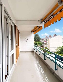 Schöne 2-Zimmer-Wohnung mit großem, sonnigem Balkon - Krailling