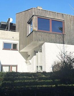 "Großzügiges Wohnen mit Doppelgarage - ein Unikat in Schönaich" - Schönaich