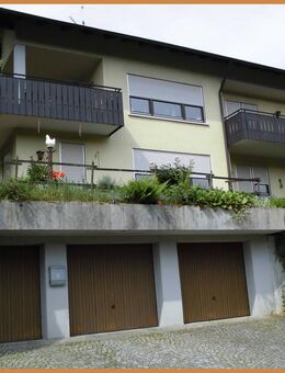 Die Gelegenheit für Sie: Sehr schönes 3-Familien-Wohnhaus in wunderschöner sonniger Lage! - Zell (Harmersbach)