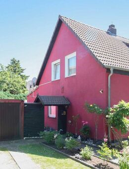 Provisionsfrei: Gepflegte Doppelhaushälfte mit Garten, ideal für junge Familien und Paare - Hannover