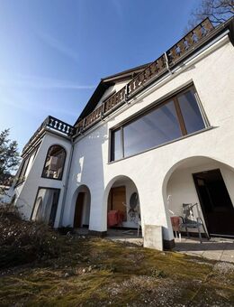 Einfamilienhaus mit mediterranem Flair und Weitblick in Bad Schwalbach - Bad Schwalbach