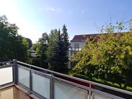 Moderne Dachgeschoßwohnung im Zweitbezug - Berlin