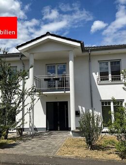 Modernes Einfamilienhaus mit Stil - Großzügigkeit, Licht und höchste Wohnqualität vereint - Marburg