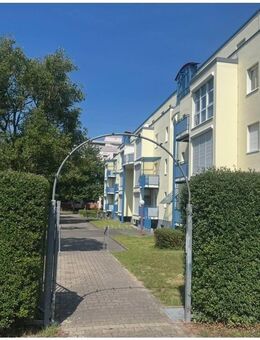 Einziehen und Wohlfühlen- Gepflegte 3-Zimmer-Wohnung mit zwei Balk - Karlsruhe