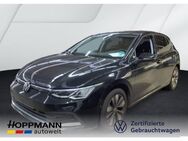 VW Golf, 1.5 TSI MOVE, Jahr 2024 - Haiger