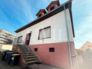 Kapitalanleger aufgepasst: Zweifamilienhaus in St. Wendel - Freisen - Freisen
