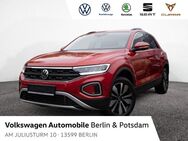 VW T-Roc, 1.5 TSI Move OPF (EURO 6d), Jahr 2023 - Berlin