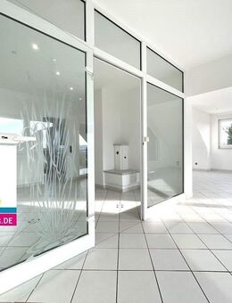 Lichtdurchflutet mit herrlichem Fernblick - zeitlose 3-4 Zimmer-Wohnung in kleinem Wohnhaus - Essenheim