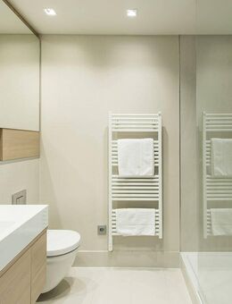 Modern möblierte 2-Zimmer-Wohnung mit Einbauküche und Waschmaschine, Innenstadtlage - Frankfurt (Main)