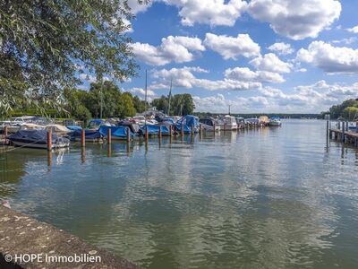 Am Zeuthener See - Reizvolle Doppelhaushälfte mit Bootsliegeplatz in Berlin-Schmöckwitz