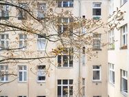 Attraktive Kapitalanlage: vermietete 2-Zimmer-Wohnung im lebendigen Reuterkiez! - Berlin