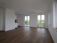 ** 1. Monat kaltmietfrei ** Helle 4 Zimmer mit Einbauküche, Tageslichtbad und großem Balkon** - Leipzig