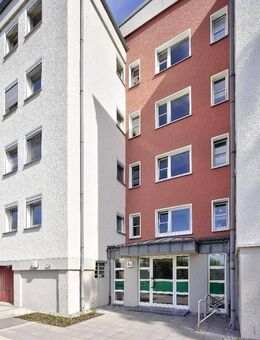 Traumhafte Aussicht - Neues BAD, Balkon & Laminat 3-Zimmer-Wohnung in Castrop-Rauxel Schwerin - Castrop-Rauxel