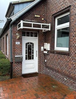 Großzügige renovierte Oberwohnung - Aurich