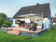 Einfamilienhaus, Wintergarten und Garage + provisionsfrei + - Menden (Sauerland)