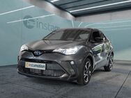 Toyota C-HR, 2.0 Hybrid TEAM D, Jahr 2022 - München
