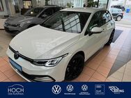 VW Golf, 1.5 TSI VIII Move, Jahr 2023 - Gladenbach