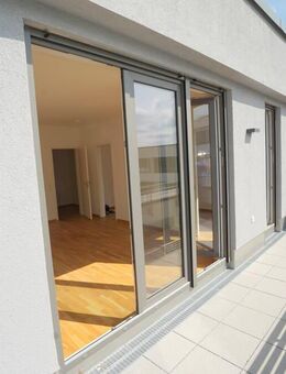 + Rooftop! + Erstbezug 2023! Helle 2-Zi-Wohnung mit großer Dachterrasse! Bus/S-Bahn! - Ottobrunn