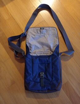 Umhängetasche Deuter blau - Friedrichshafen